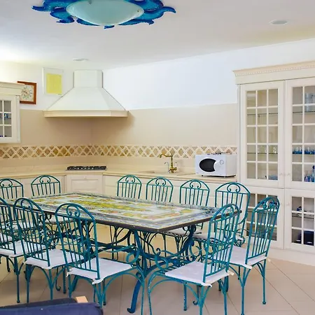 Jolanda Villa